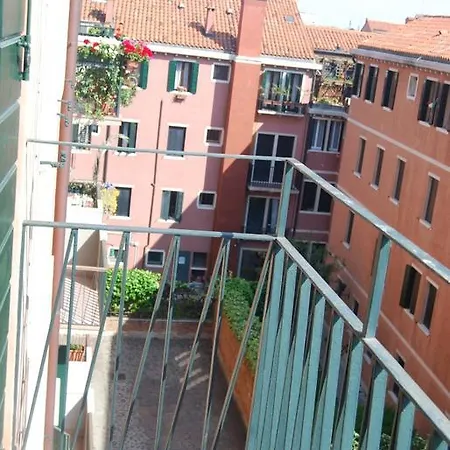 The Waterview Apartment Venice
